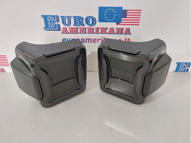 Tail Lights (Dark Lens)